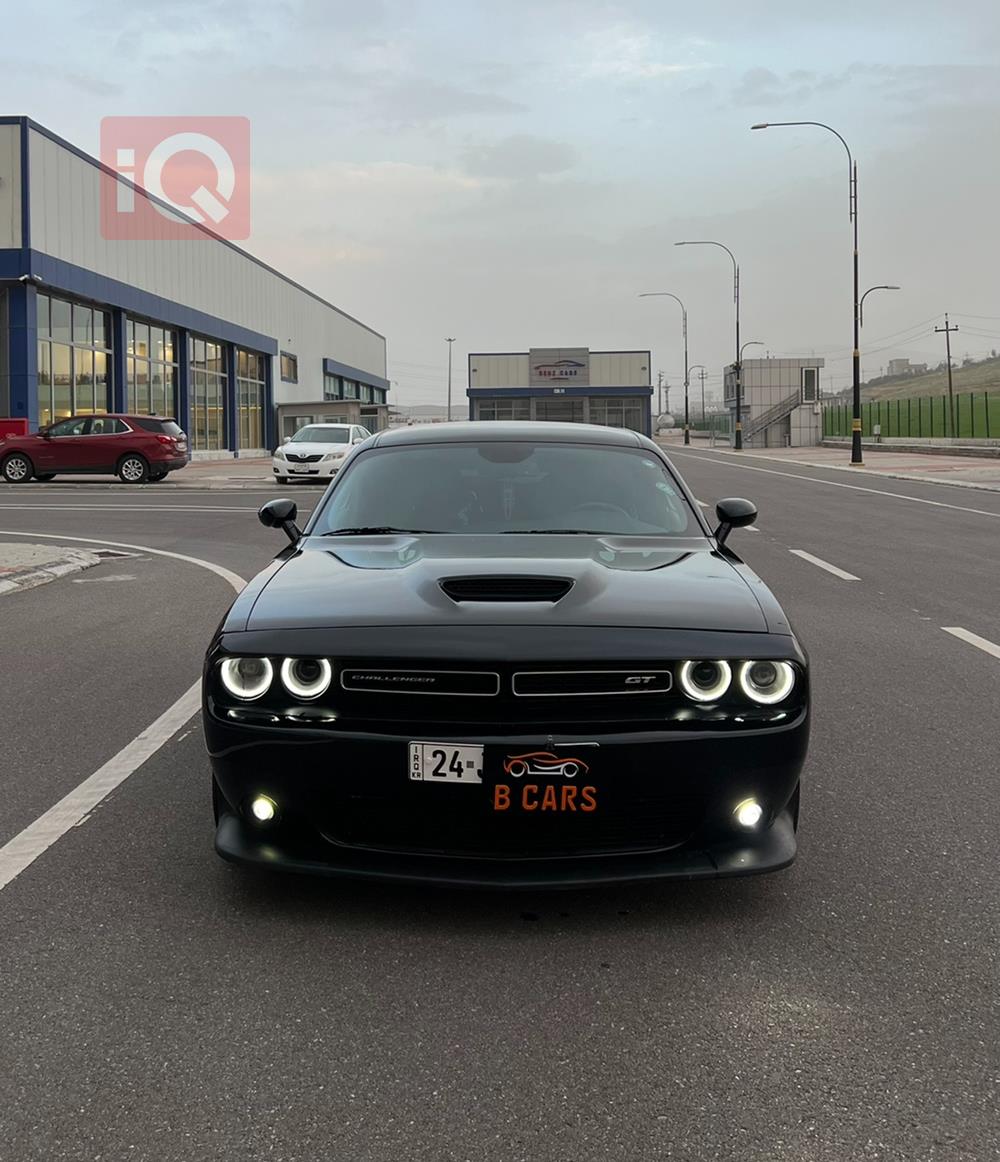 Dodge Challenger